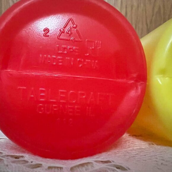 Vtg Tablecraft Diner Waitress Graphic Plastic Ketchup Mustard Squeeze Bottle Set - Picture 3 of 5